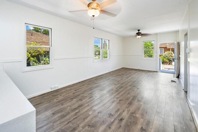 Building Photo - 91-1127-1127 Hapua St