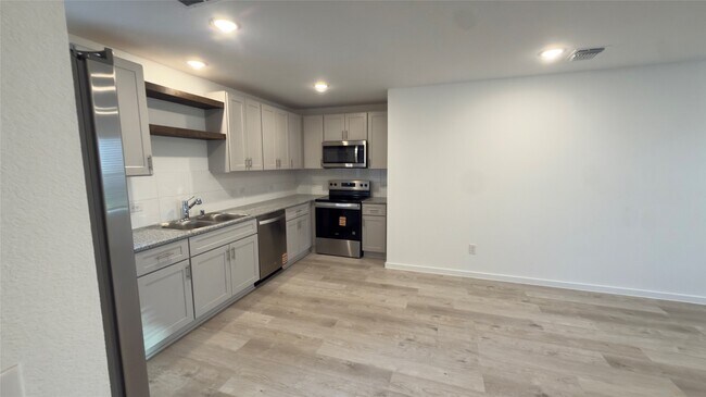 Building Photo - 30507 Bladnoch Ln