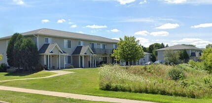 Building Photo - 3428 Midvale Dr