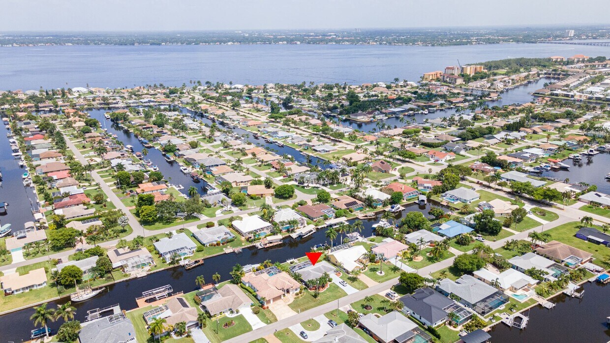 Foto principal - Welcome to your dream rental in Cape Coral...