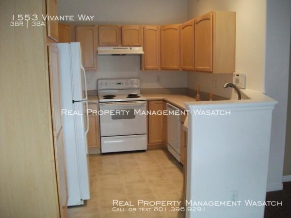 Building Photo - 1553 Vivante Way