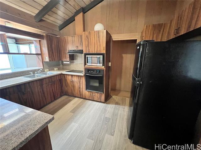 Building Photo - 1450 Kaweloka St