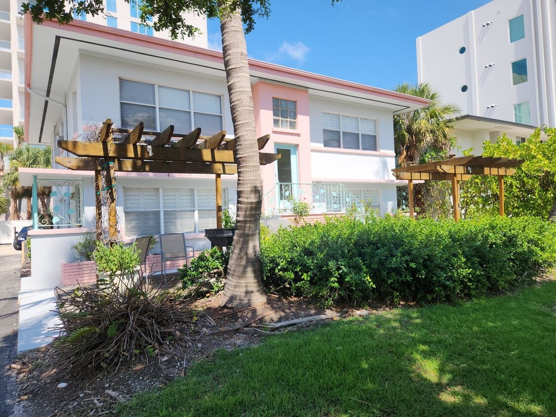 Photo - 565 Golden Gate Point Unit 1,  Sarasota, FL 34236