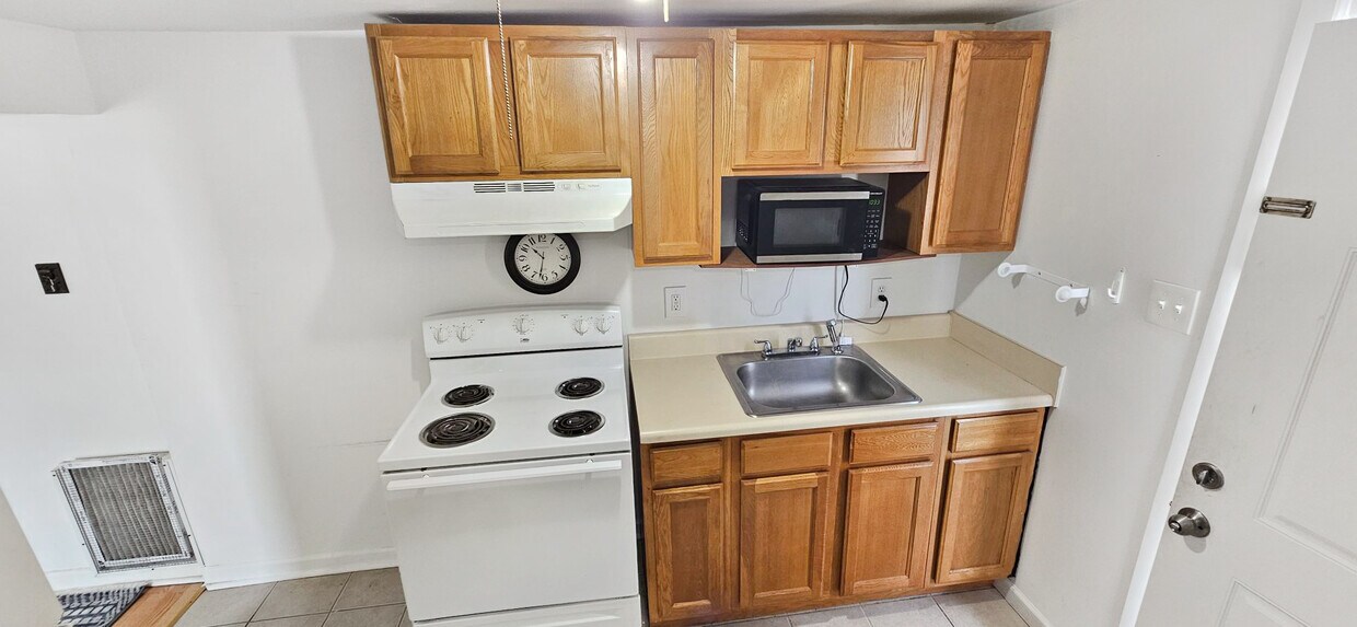 Photo - 1001 Black Horse Pike-6