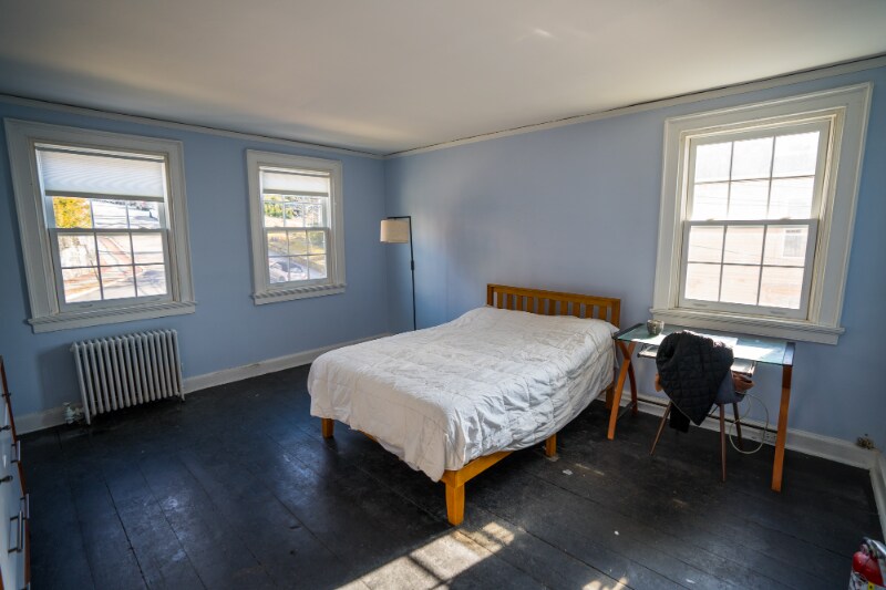 Primary Photo - 34 Congdon St