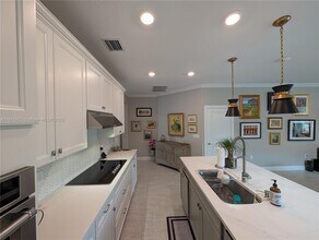 Building Photo - 8226 NW 79th Ave