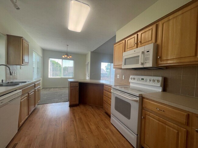 Photo - Townhome for Rent in Papillion