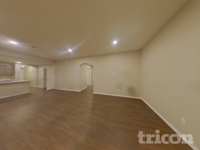 Foto del edificio - 3417 Doris Dr