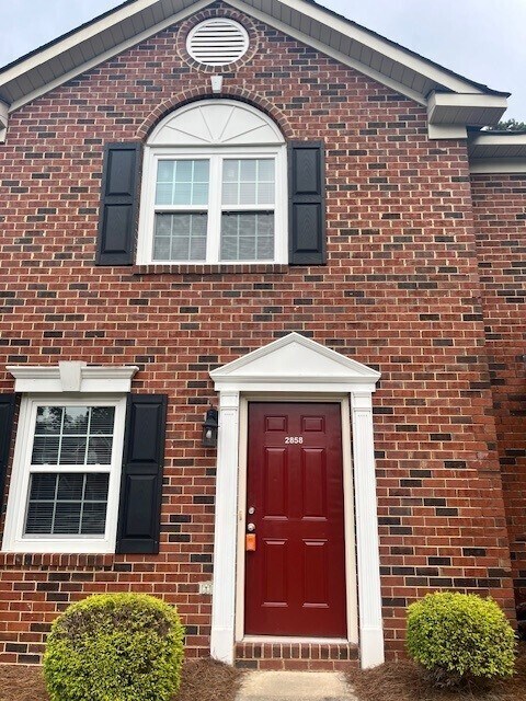Foto principal - $500.00 Off First Full Months Rent!
