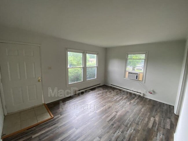 Building Photo - 3310 Lafayette Blvd