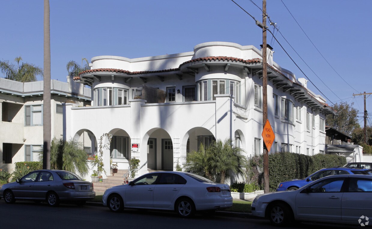 Primary Photo - 518-520 Thorn St