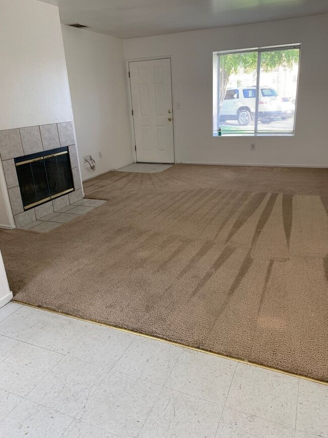 Foto del edificio - 6902 Valleyview Dr