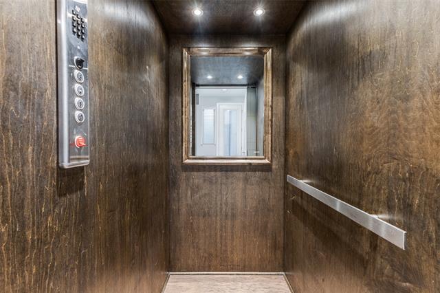 Foto del edificio - 8230 Callimont Ln