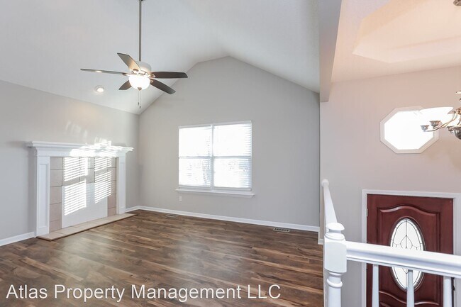 Building Photo - 3 br, 2.5 bath House - 8430 NE 107th Ter