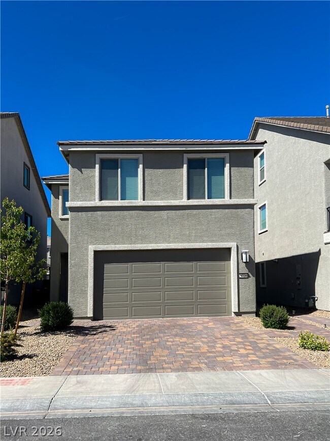 Foto del edificio - 5724 Avondale Rise Wy