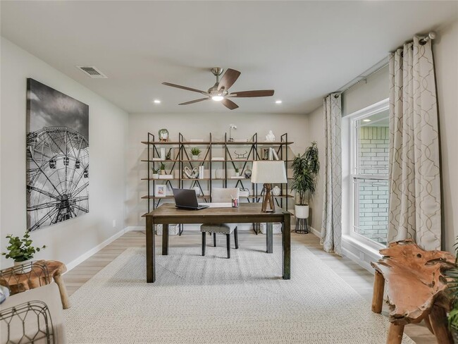Building Photo - 9015 Collinfield Dr