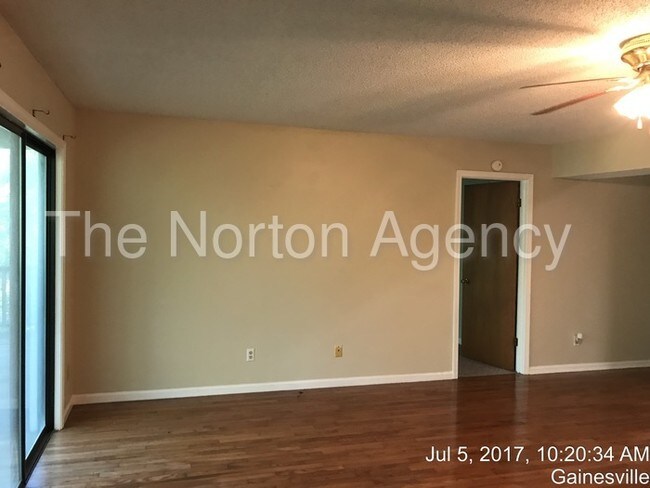 Foto del edificio - 3980 Darryl Ln