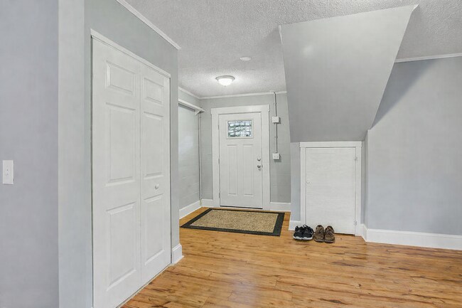 Foto del edificio - 1927 Monroe St