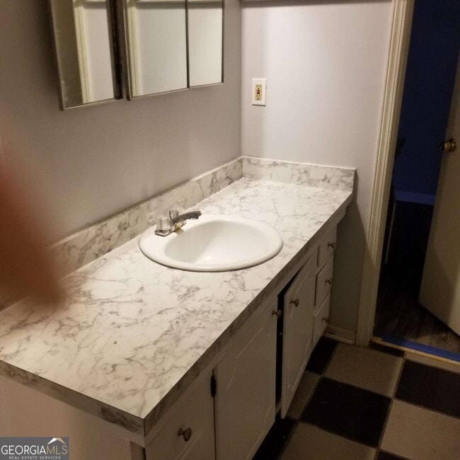 Building Photo - 3156 Tangerine Ct