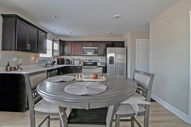 Foto del edificio - 2646 Scott Dr