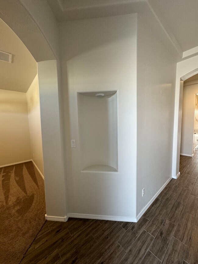 Foto del edificio - 5208 Bullseye Rd NE