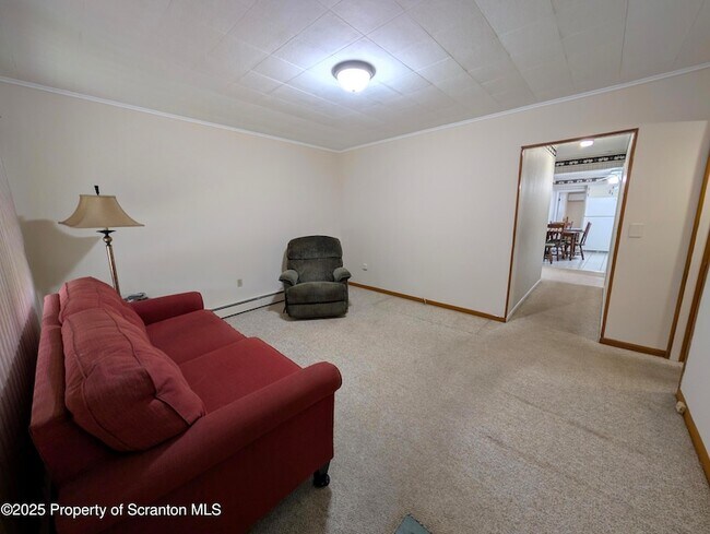 Foto del edificio - 810 Gino Merli Dr