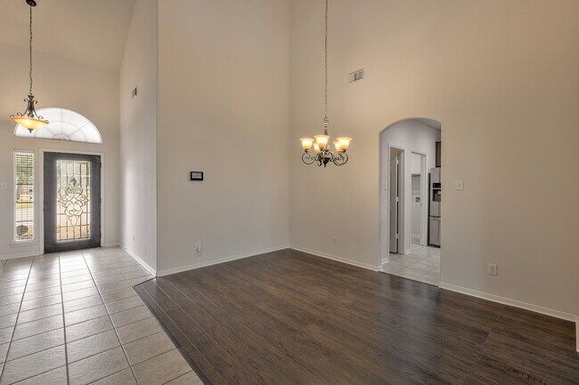 Foto del edificio - 2107 Auburn Vale St