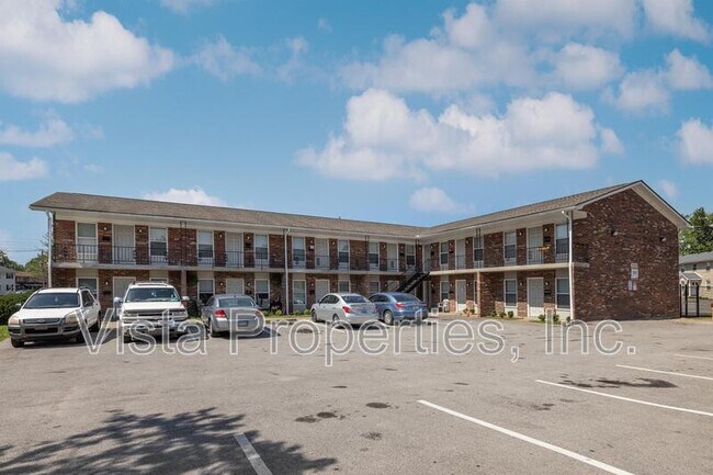 Foto del edificio - 4806 Saddlebrook Ln