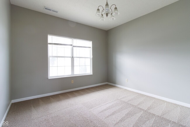 Building Photo - 856 Adena Ln