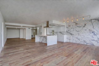 Foto del edificio - 435 N Oakhurst Dr