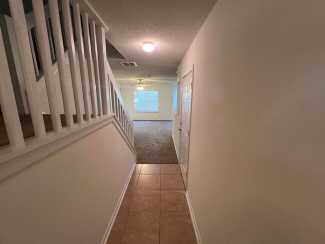 Building Photo - 9632 Terrier Way