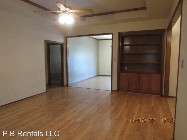 Building Photo - 3 br, 2 bath House - 116 NE 52nd Street