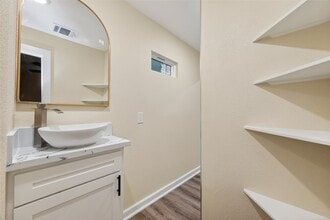 Building Photo - 2725 Avenue F