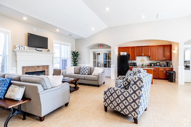 Clubhouse - Groves at Town Center