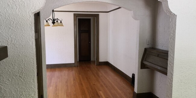 Foto del edificio - 1715 N 69th St