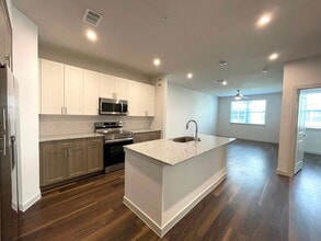 Building Photo - 15117 Fishtrap Rd