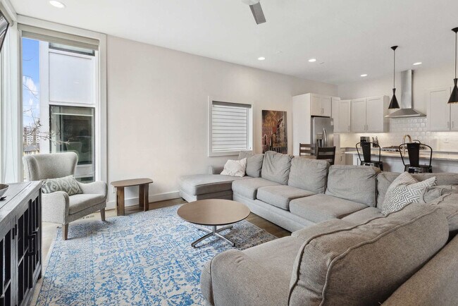 Foto del edificio - 960 9th Ave S