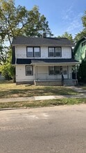 Building Photo - 338 Kenwood Ave