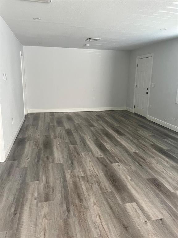 Foto del edificio - 9219 N 28th St