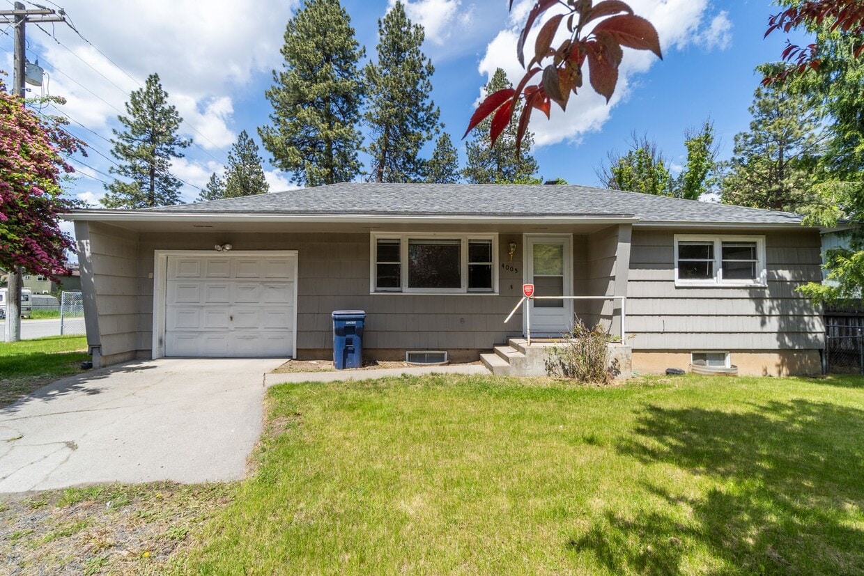 Building Photo - Single Family Home on Spokanes South Hill!!