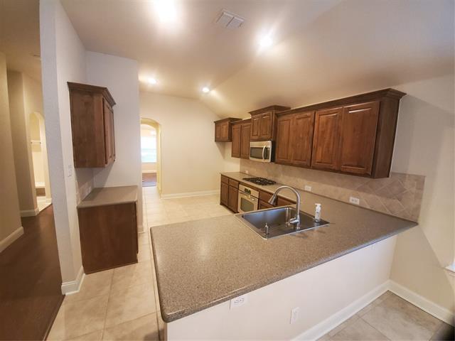 Building Photo - 12113 Durango Root Dr