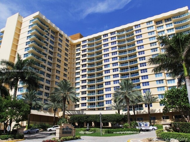 Foto del edificio - 2501 S Ocean Dr