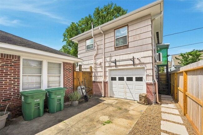 Building Photo - 1107 Fugate St