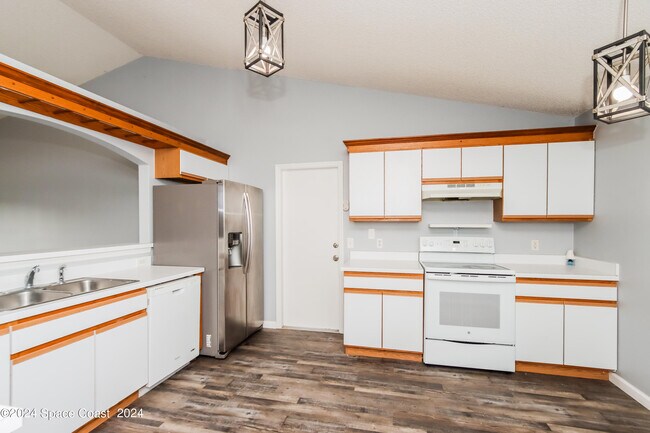 Foto del edificio - 3042 Tazewell Ave SE