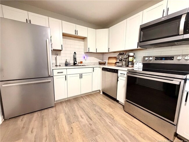 Building Photo - 3216 Brinkley Dr