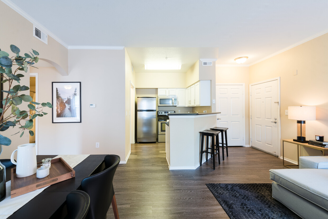 IMT Cherry Creek Apartments Denver, CO
