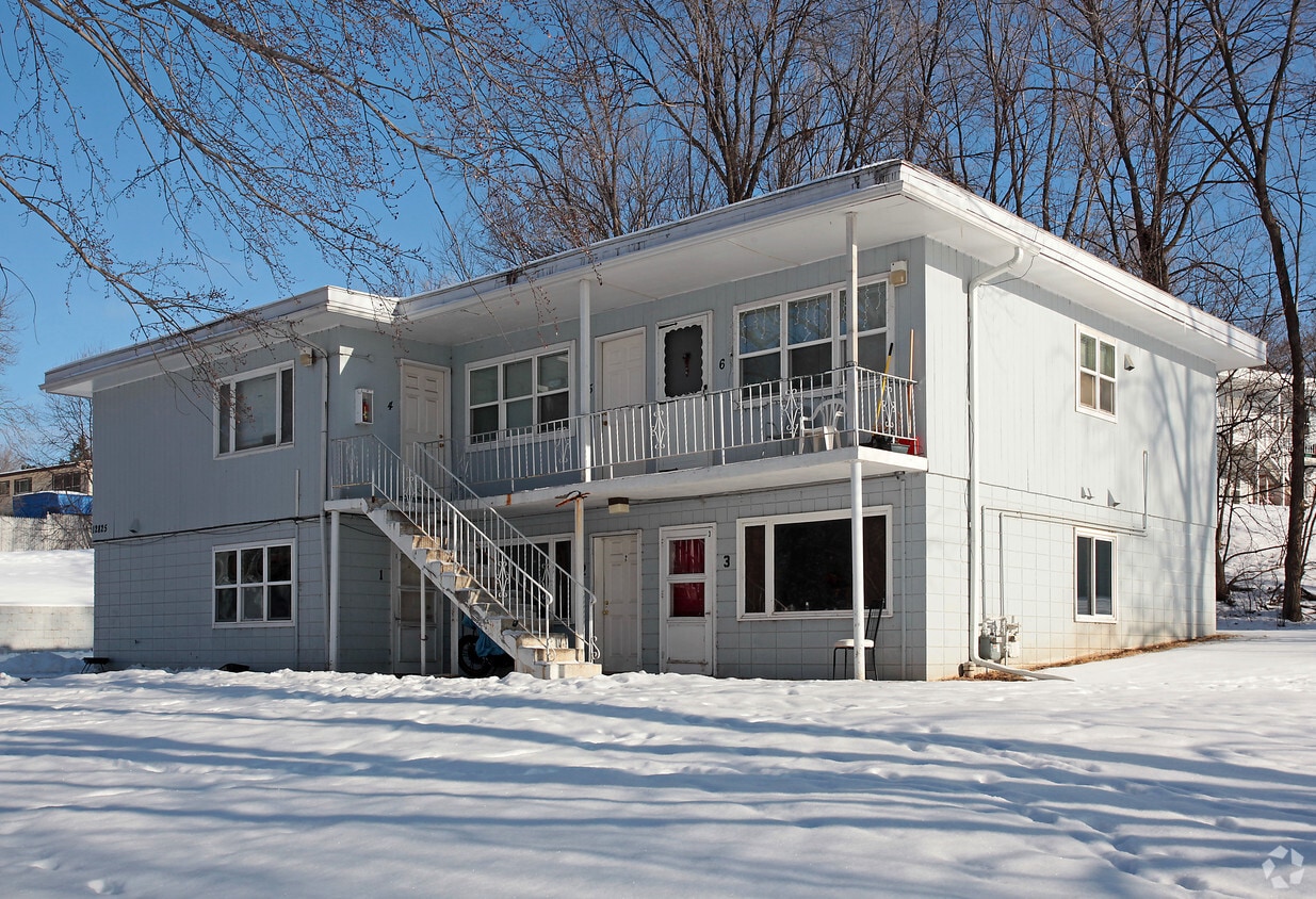 12825 Briar Ct, Burnsville, MN 55337 Apartments in Burnsville, MN