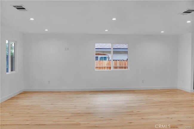 Building Photo - 6513 San Miguel St