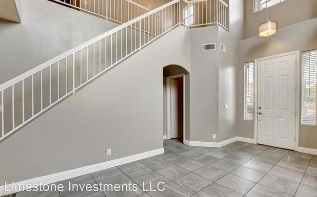 Building Photo - 3 br, 2.5 bath House - 971 Whispering Grov...