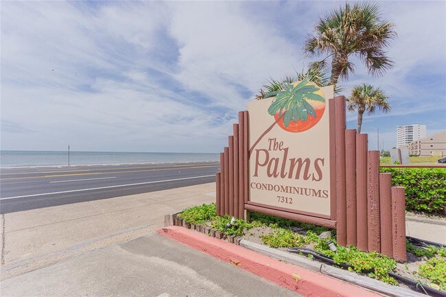 Building Photo - 7312 Seawall Blvd